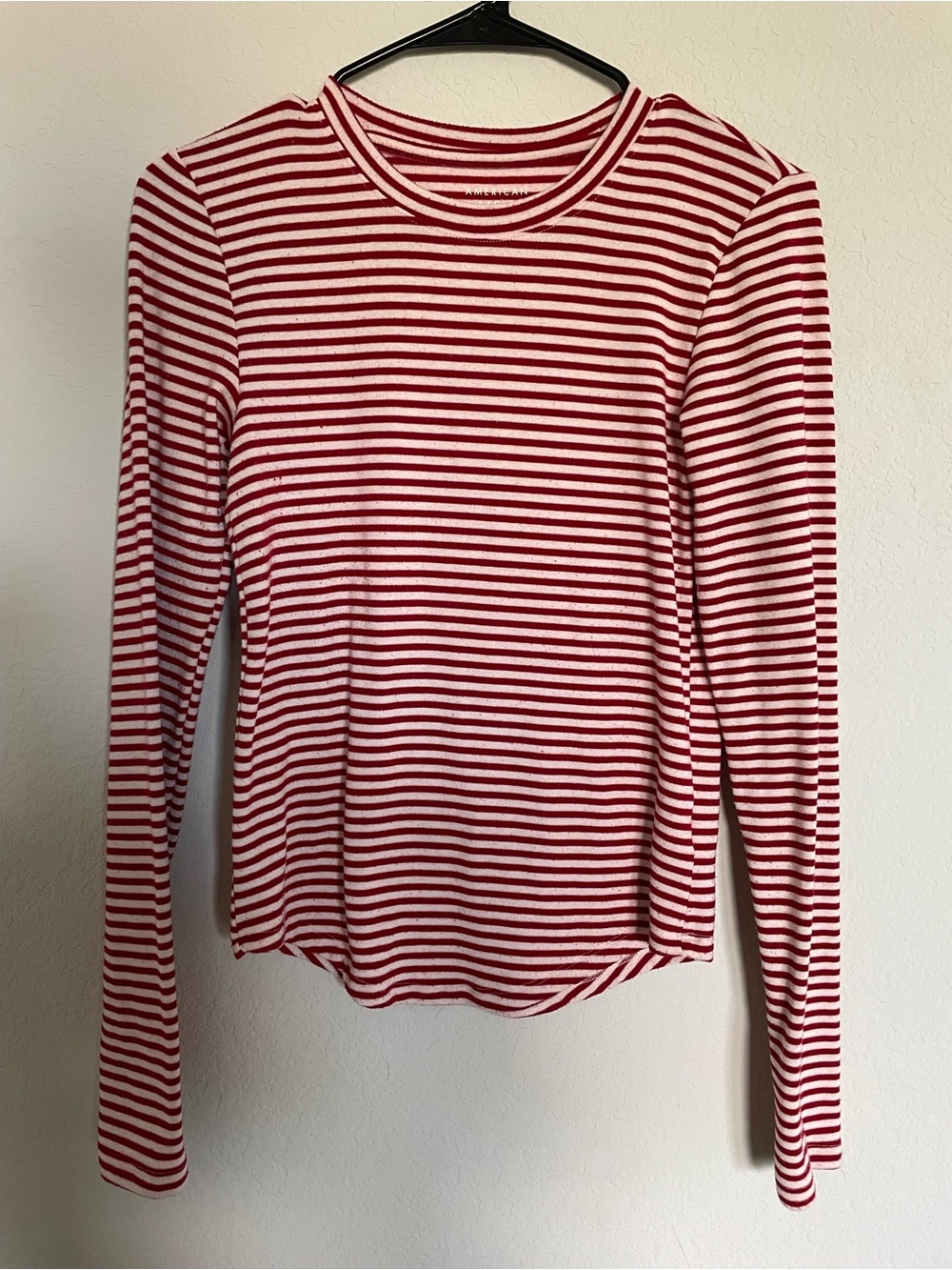 American Eagle Striped Long-Sleeve Crew Neck Top - Red & White
